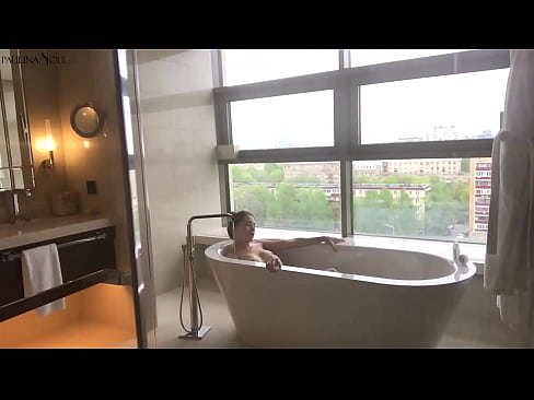 ❤️ Obrovská kočka vášnivě si honí kundu v koupelně ❤️ Porno vk u porna cs.porn-milf300.ru